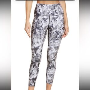 Zella Studio High Waist 7/8 Yoga + Studio  Black & White Marble